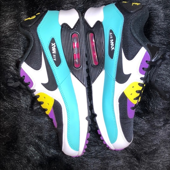 Nike Air Max 90 Essential - Picture 6 of 8